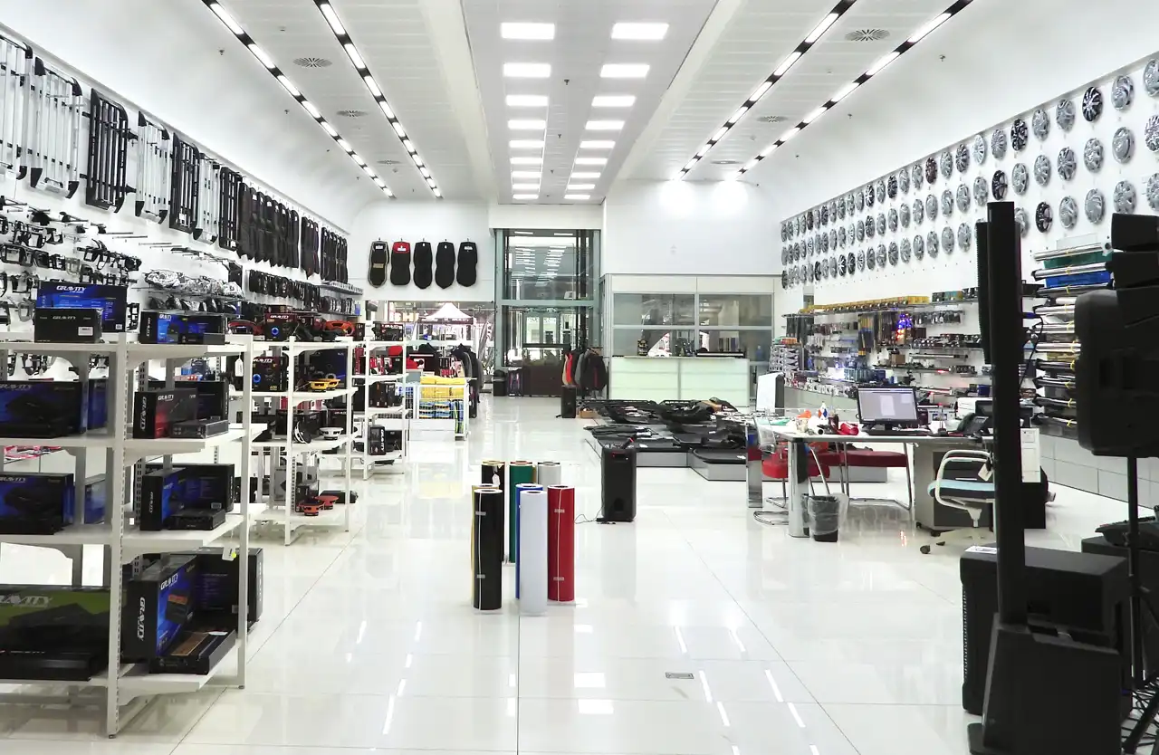Auto Center Zona Libre S.A.