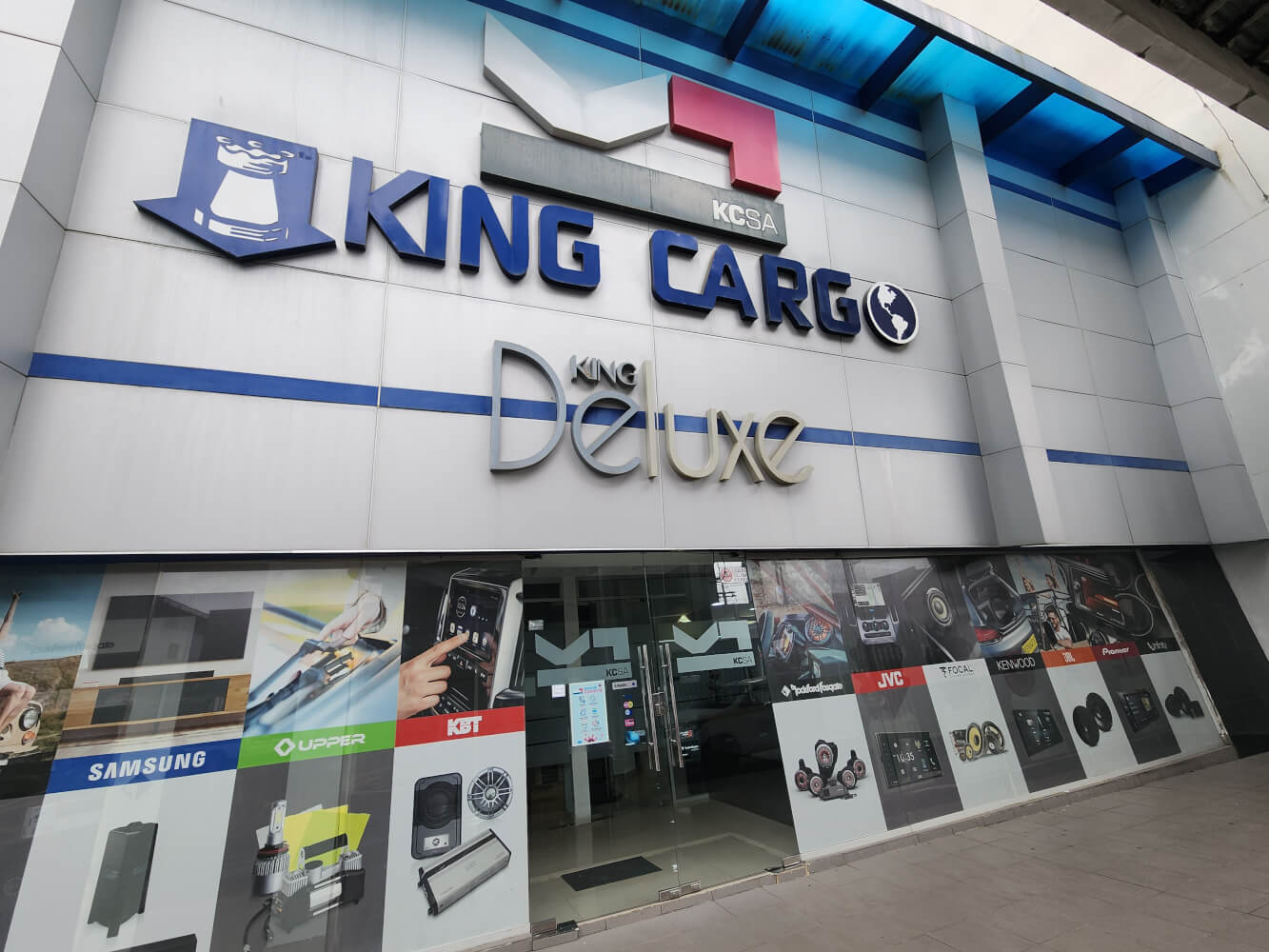 King Cargo